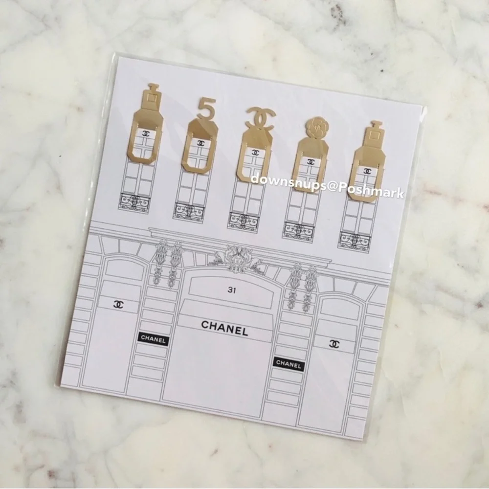 CHANEL set beautiful